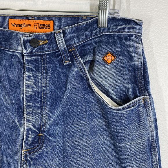 Wrangler FR Riggs Workwear Jeans Mens 34x34 Flame Resistant CAT2 ATPV 22 FR3W060 - Picture 3 of 9